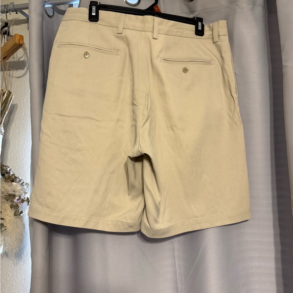 Tommy Bahama Cream Flat Front Shorts - Picture 3 of 3